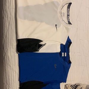 Two Like New Nike Sleeveless Dri Fit